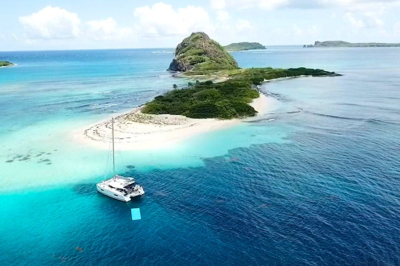 Grenadines yacht charter vacations