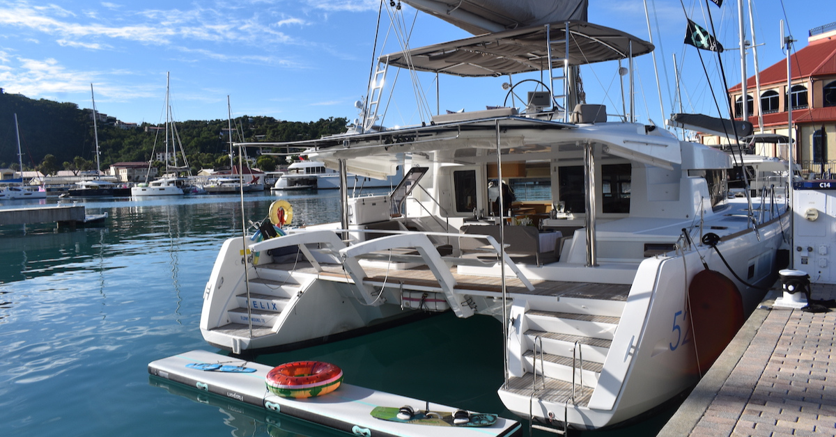 yacht charter vacations what to expect
